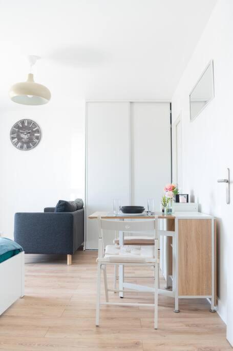 Ferienwohnung Le Citadin-T1-28M2-Pte Paris M7 Le Kremlin-Bicêtre Exterior foto
